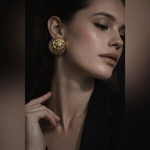 Vintage Nina Ricci Gold Tone Rosette Clip-On Earrings Sculptural Statement